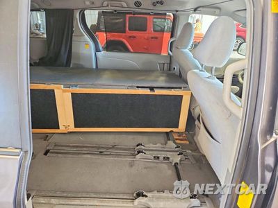 Zdjęcie 11 z 13 samochodu: 2011 TOYOTA SIENNA LE VIN:5TDKK3DC0BS036926 - miniatura