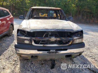 Piąte zdjęcie samochodu w środku: 2003 CHEVROLET SILVERADO K1500 VIN:1GCEK19T43Z216257 - miniatura