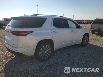 Trzecie zdjęcie samochodu z tyłu: 2023 CHEVROLET TRAVERSE PREMIER VIN:1GNERKKW3PJ280453 - miniatura