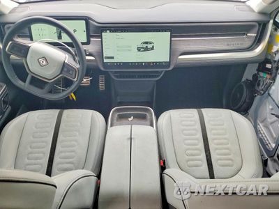 Zdjęcie 8 z 14 samochodu: 2023 RIVIAN R1S ADVENTURE VIN:7PDSGABA5PN016801 - miniatura