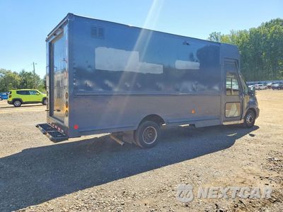 Trzecie zdjęcie samochodu z tyłu: 2021 FORD TRANSIT T-350 HD DELIVERY TRUCK VIN:1FDDF6P8XMKA56046 - miniatura