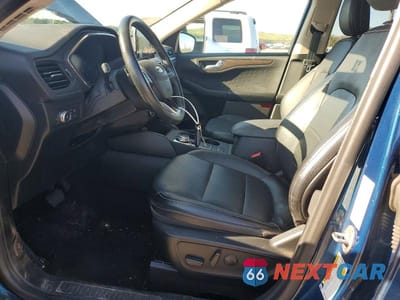 Zdjęcie 7 z 14 samochodu: 2020 FORD ESCAPE TITANIUM VIN:1FMCU9J9XLUA63859 - miniatura