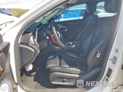 Zdjęcie 7 z 12 samochodu: 2016 MERCEDES-BENZ C 300 4MATIC VIN:55SWF4KB6GU109412 - miniatura