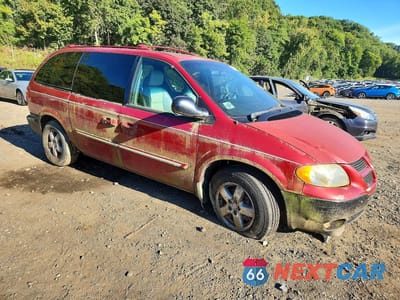 Czwarte zdjęcie samochodu z boku: 2004 DODGE CARAVAN VIN:2D4GP44L74R527618 - miniatura