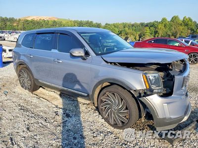Czwarte zdjęcie samochodu z boku: 2020 KIA TELLURIDE LX VIN:5XYP24HC9LG087409 - miniatura