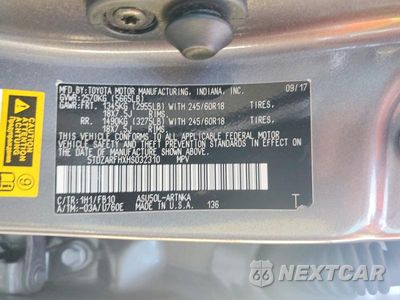 Zdjęcie 12 z 12 samochodu: 2017 TOYOTA HIGHLANDER LE VIN:5TDZARFHXHS032310 - miniatura
