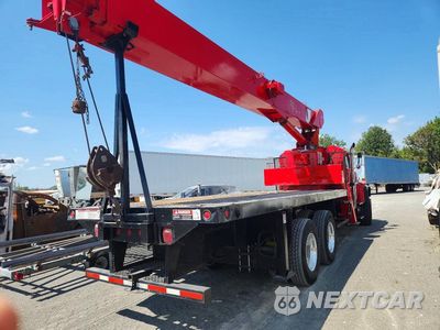 Trzecie zdjęcie samochodu z tyłu: 1995 FORD LT9000 TRUCK MOUNTED CRANE VIN:1FDZU90S4SVA11778 - miniatura