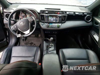 Zdjęcie 8 z 13 samochodu: 2017 TOYOTA RAV4 SE VIN:2T3JFREV5HW571602 - miniatura