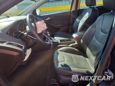 Zdjęcie 7 z 14 samochodu: 2016 FORD FOCUS TITANIUM VIN:1FADP3N27GL253226 - miniatura