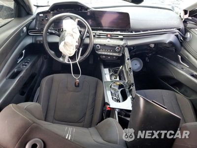 Zdjęcie 8 z 13 samochodu: 2023 HYUNDAI ELANTRA SEL VIN:KMHLS4AG9PU413110 - miniatura