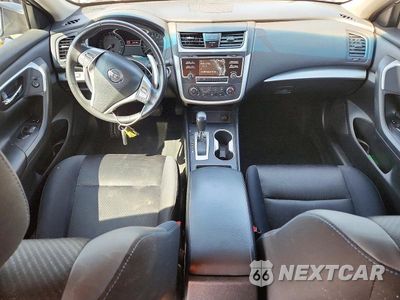 Zdjęcie 8 z 13 samochodu: 2017 NISSAN ALTIMA 2.5 SR VIN:1N4AL3AP4HC494985 - miniatura