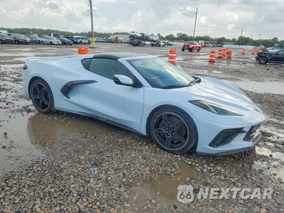 Czwarte zdjęcie samochodu z boku: 2021 CHEVROLET CORVETTE STINGRAY 1LT VIN:1G1YA2D41M5112817 - miniatura