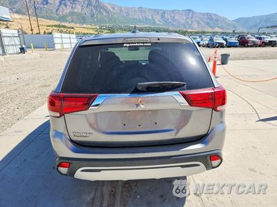 Zdjęcie 6 z 12 samochodu: 2020 MITSUBISHI OUTLANDER ES VIN:JA4AD2A30LZ039047 - miniatura