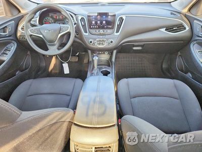 Zdjęcie 8 z 12 samochodu: 2019 CHEVROLET MALIBU LT VIN:1G1ZD5ST2KF201018 - miniatura