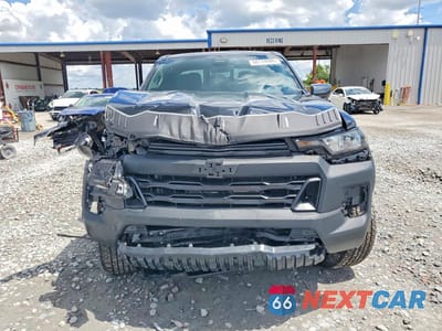 Piąte zdjęcie samochodu w środku: 2026 CHEVROLET COLORADO TRAIL BOSS VIN:1GCPTEEK8T1101606 - miniatura