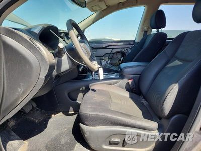 Zdjęcie 7 z 13 samochodu: 2019 NISSAN PATHFINDER SV VIN:5N1DR2MN7KC639854 - miniatura