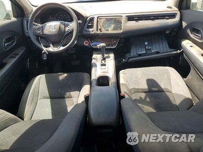 Zdjęcie 8 z 12 samochodu: 2021 HONDA HR-V EX VIN:3CZRU5H54MM723842 - miniatura
