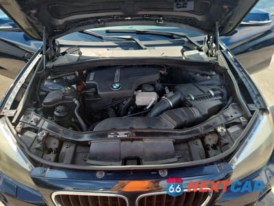 Zdjęcie 11 z 12 samochodu: 2015 BMW X1 XDRIVE28I VIN:WBAVL1C57FVY30123 - miniatura