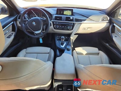 Zdjęcie 8 z 12 samochodu: 2017 BMW 330 XI VIN:WBA8D9G31HNU65670 - miniatura
