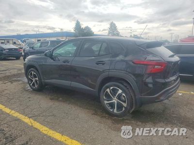 Drugie zdjęcie samochodu z przodu: 2024 CHEVROLET TRAX 1RS VIN:KL77LGE24RC195537 - miniatura