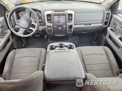 Zdjęcie 8 z 13 samochodu: 2020 RAM 1500 CLASSIC WARLOCK VIN:1C6RR6GG4LS105577 - miniatura