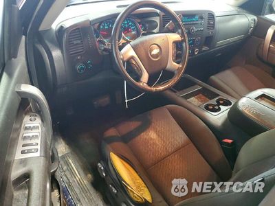 Zdjęcie 8 z 12 samochodu: 2011 CHEVROLET SILVERADO K1500 LT VIN:1GCRKSE36BZ439234 - miniatura