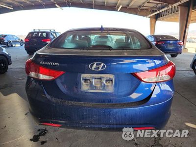 Zdjęcie 6 z 12 samochodu: 2013 HYUNDAI ELANTRA GLS VIN:KMHDH4AE2DU840514 - miniatura