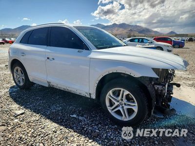 Czwarte zdjęcie samochodu z boku: 2019 AUDI Q5 PREMIUM VIN:WA1ANAFY3K2022116 - miniatura
