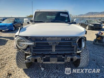 Piąte zdjęcie samochodu w środku: 2021 FORD BRONCO BASE VIN:1FMEE5DP0MLA67709 - miniatura