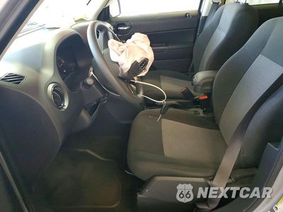Zdjęcie 7 z 14 samochodu: 2017 JEEP PATRIOT SPORT VIN:1C4NJRBB8HD104844 - miniatura