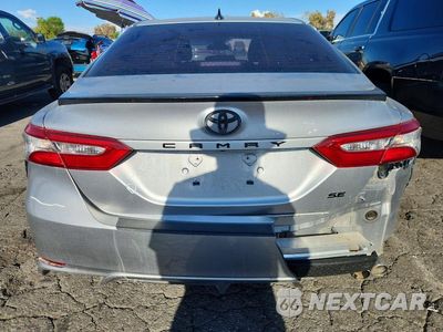Zdjęcie 6 z 12 samochodu: 2019 TOYOTA CAMRY SE VIN:4T1B11HK3KU250678 - miniatura