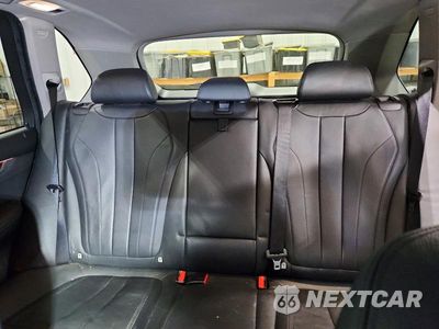 Zdjęcie 10 z 13 samochodu: 2015 BMW X5 XDRIVE35I VIN:5UXKR0C56F0P12641 - miniatura