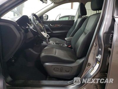 Zdjęcie 7 z 14 samochodu: 2017 NISSAN ROGUE SV VIN:KNMAT2MV0HP504869 - miniatura