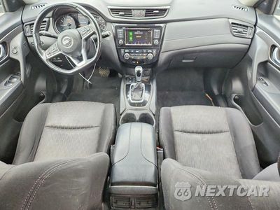 Zdjęcie 8 z 13 samochodu: 2019 NISSAN ROGUE SV VIN:JN8AT2MV1KW387272 - miniatura