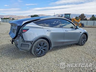 Trzecie zdjęcie samochodu z tyłu: 2024 TESLA MODEL Y VIN:7SAYGDEEXRF104331 - miniatura