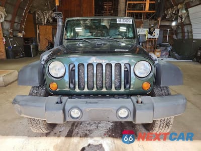 Piąte zdjęcie samochodu w środku: 2010 JEEP WRANGLER SPORT VIN:1J4AA2D16AL202478 - miniatura