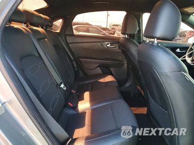 Zdjęcie 10 z 12 samochodu: 2022 KIA FORTE GT LINE VIN:3KPF54AD9NE455593 - miniatura