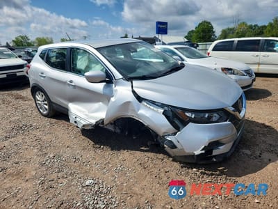 Czwarte zdjęcie samochodu z boku: 2021 NISSAN ROGUE SPORT S VIN:JN1BJ1AW8MW439337 - miniatura