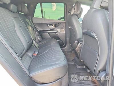 Zdjęcie 11 z 13 samochodu: 2025 MERCEDES-BENZ EQE SUV 350+ VIN:4JGGM2BB2SA059489 - miniatura