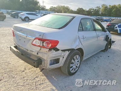 Trzecie zdjęcie samochodu z tyłu: 2013 TOYOTA COROLLA LE VIN:2T1BU4EE2DC977063 - miniatura