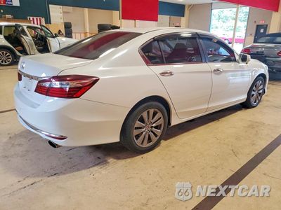 Trzecie zdjęcie samochodu z tyłu: 2016 HONDA ACCORD EX VIN:1HGCR2F75GA007471 - miniatura