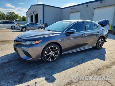 2018 TOYOTA CAMRY SE 4T1B11HK9JU659153 - główne zdjęcie licytacji z USA - miniatura