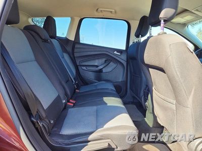 Zdjęcie 11 z 13 samochodu: 2018 FORD ESCAPE SE VIN:1FMCU0GD8JUB62331 - miniatura