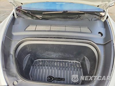 Zdjęcie 12 z 13 samochodu: 2024 TESLA MODEL Y VIN:7SAYGDED2RF035707 - miniatura
