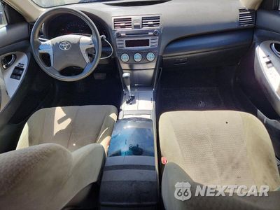 Zdjęcie 8 z 13 samochodu: 2010 TOYOTA CAMRY LE VIN:4T1BF3EK4AU113961 - miniatura