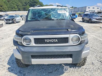 Piąte zdjęcie samochodu w środku: 2007 TOYOTA FJ CRUISER BASE VIN:JTEBU11F070081190 - miniatura