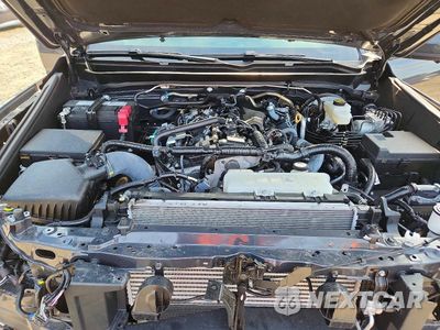 Zdjęcie 11 z 13 samochodu: 2025 TOYOTA TACOMA TRD SPORT VIN:3TMLB5JNXSM121486 - miniatura