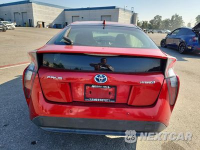 Zdjęcie 6 z 13 samochodu: 2018 TOYOTA PRIUS TWO VIN:JTDKBRFUXJ3586191 - miniatura