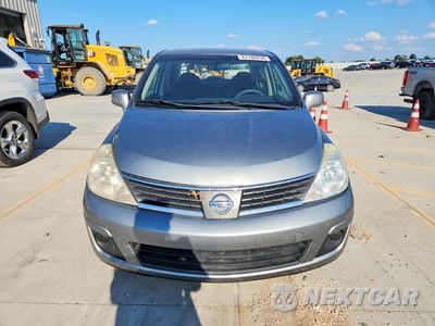 Piąte zdjęcie samochodu w środku: 2009 NISSAN VERSA 1.8 S VIN:3N1BC11E69L396678 - miniatura