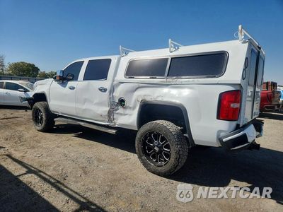 Drugie zdjęcie samochodu z przodu: 2019 GMC SIERRA K2500 DENALI VIN:1GT12SEY3KF242578 - miniatura